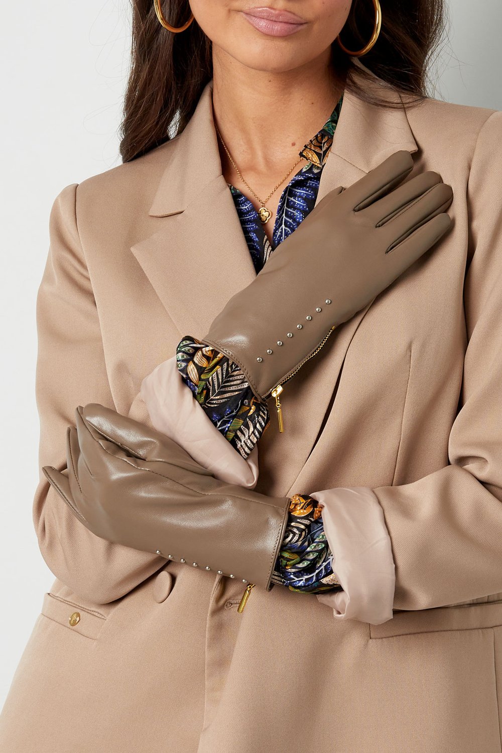 PU gloves with studs and zipper h5Picture3